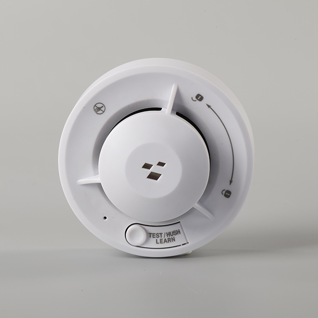 White Home Use Linkable 10Y Universal Smoke Alarm KD-122LC